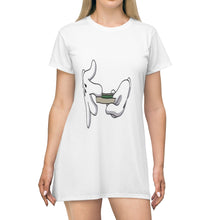 Load image into Gallery viewer, Greenting Ready T-Shirt Dress

